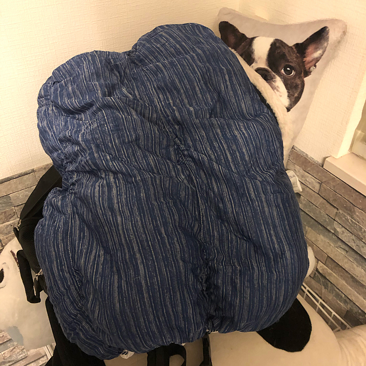 いよいよ今日の夜からモフモフの寝袋に代わってヒンヤリ素材の寝袋に入れ替えです😁