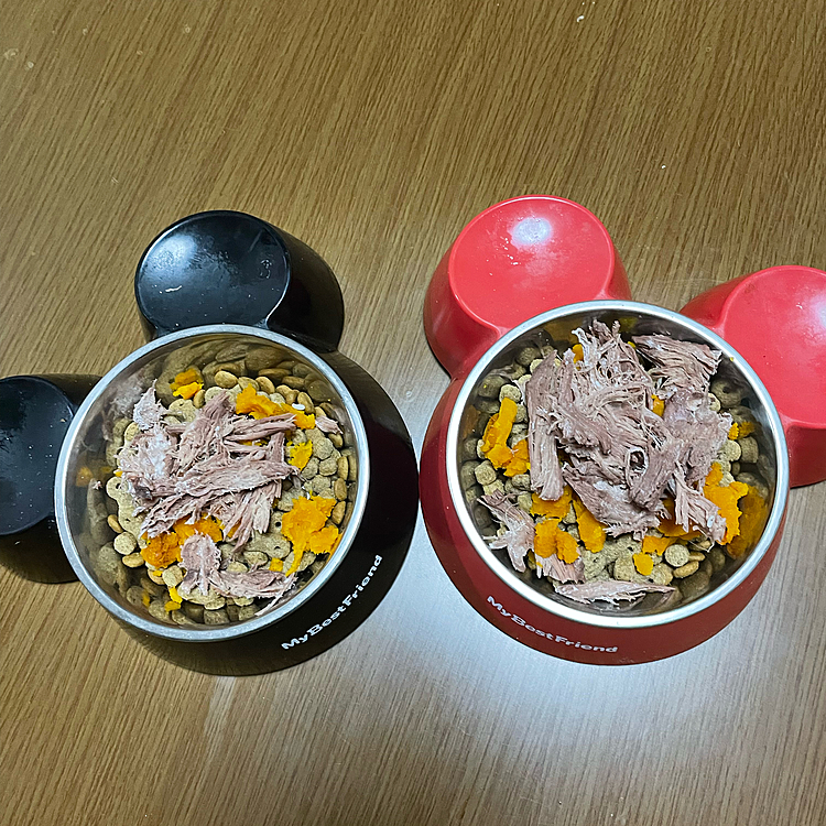 夕飯は、エゾシカのお肉とカボチャ🎃
あっという間にたいらげました🤣