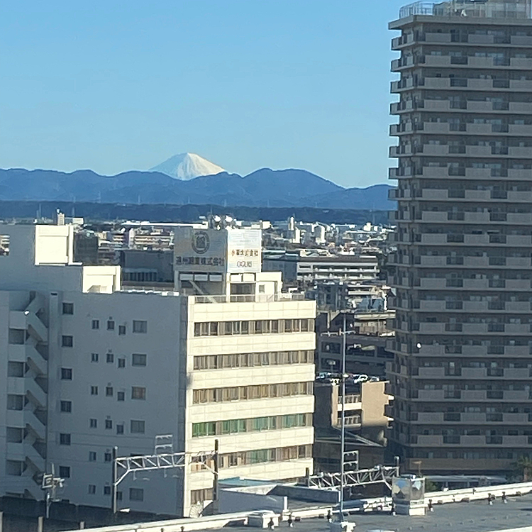とうとう、くっきり富士山撮影成功😍会社の11Fにて