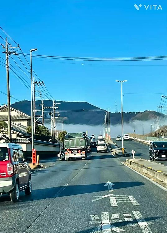 秩父の山に雲海‥
道中、雲海に突入🚗　霧の中をゆっくり安全運転😅
ゴルフ場は雲海の上☁️いいお天気ででしたよ🤗