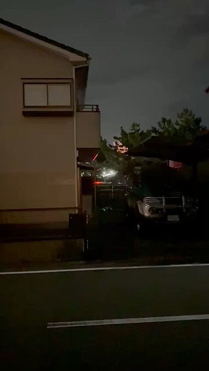 さっきと同じ町の花火
いつものように2階からだったら
綺麗にしたからの花火も写ってたね😅